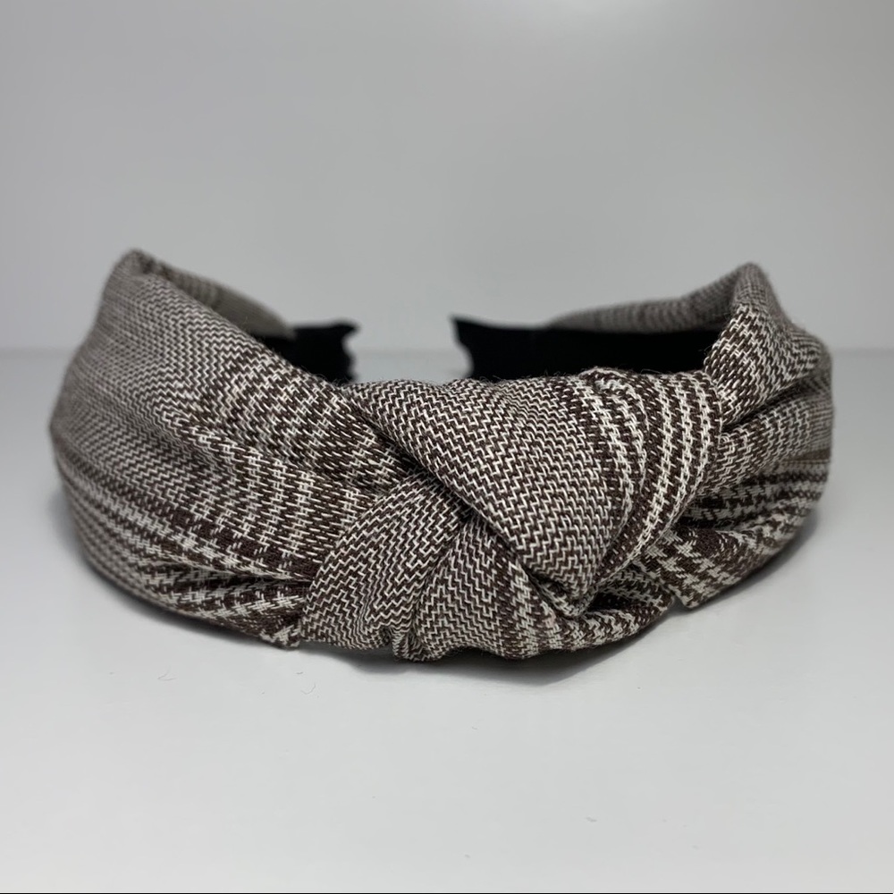 The Tangled Hairband